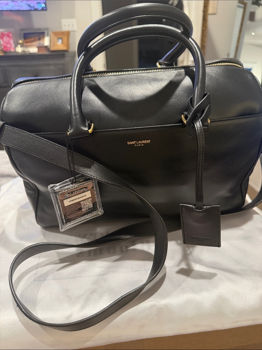 Saint Laurent Black Classic Duffle 6 Double-Handle & Strap for Crossbody